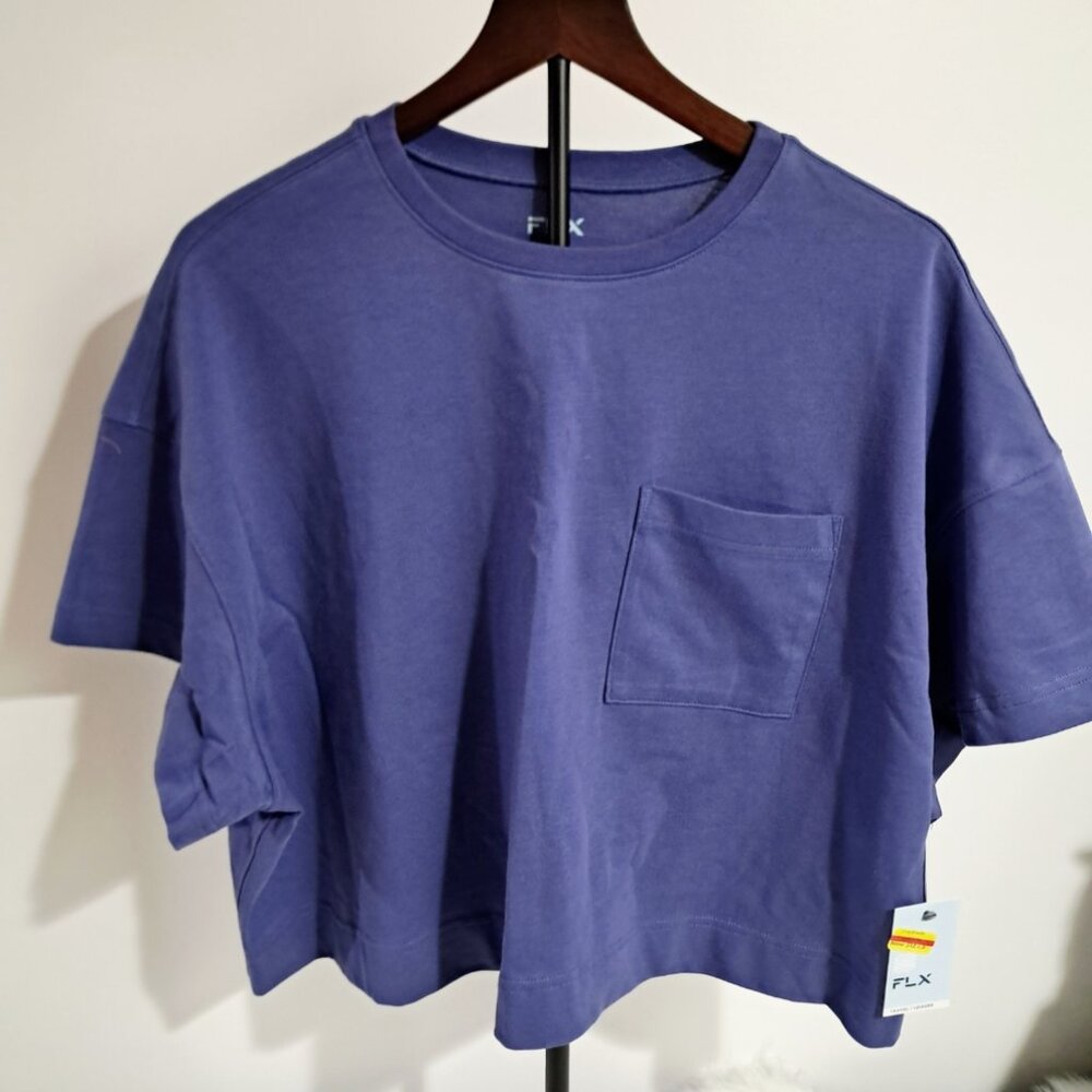 FLX womens crop tshirt Sz L